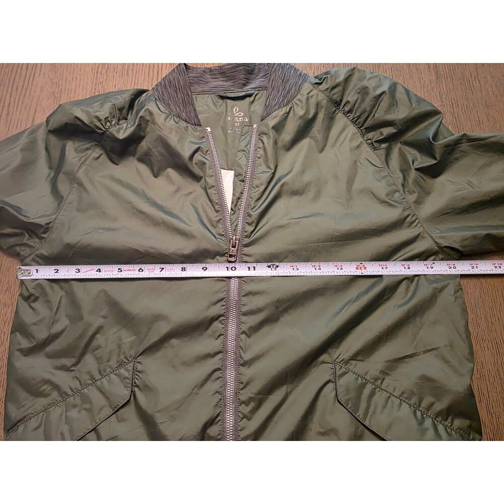 Prana Ladies Green Windbreaker Jacket XS Loose Fit Drawstring Hem - Picture 7 of 11